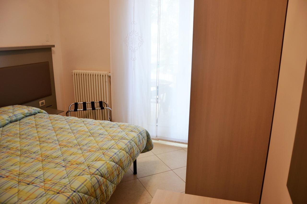B&B La Regina Di Rimini Exterior foto