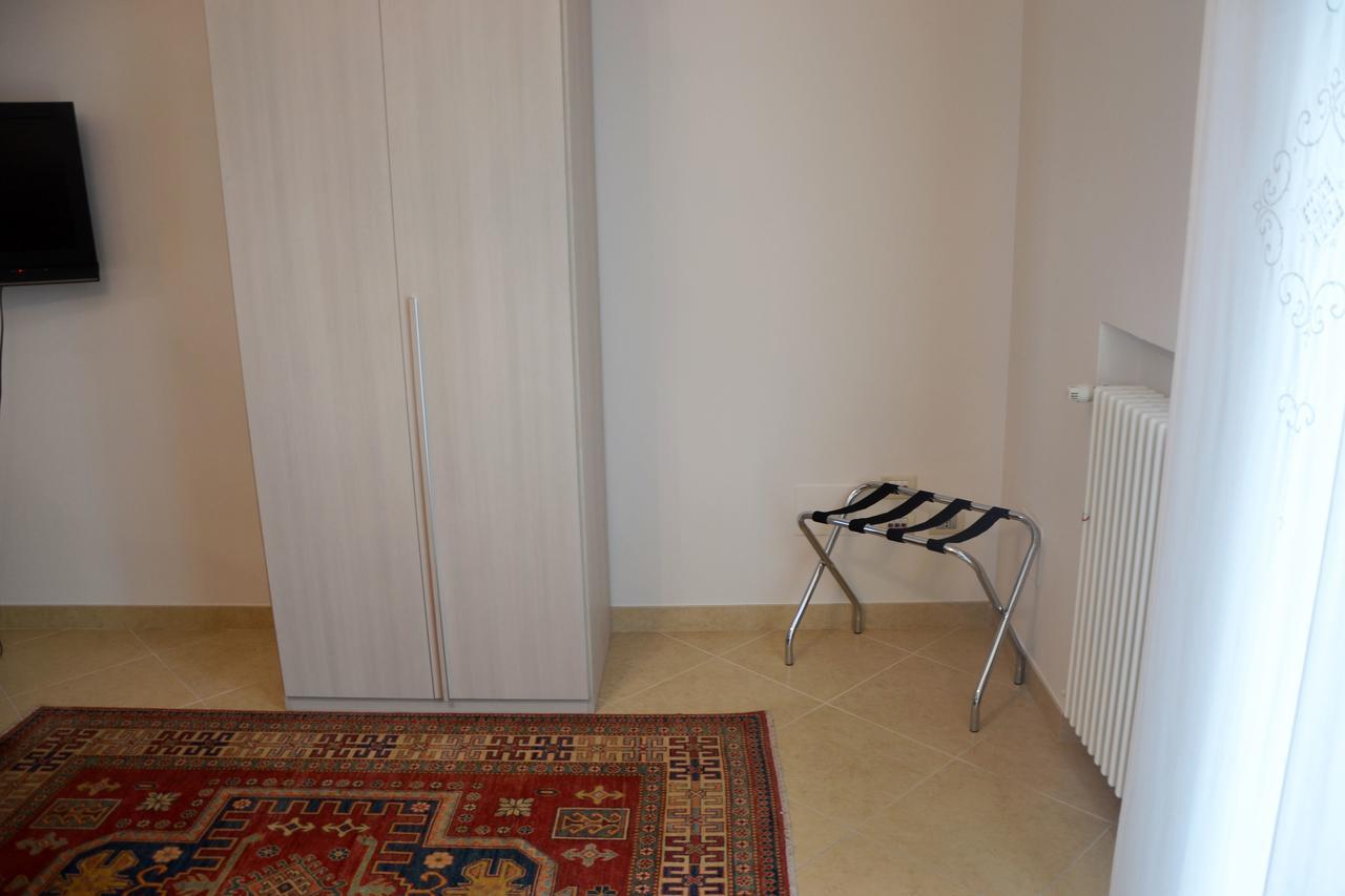 B&B La Regina Di Rimini Exterior foto